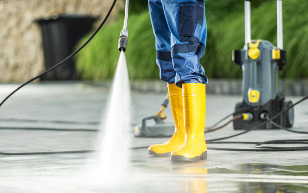 Professional Pressure Washing in Calabasas, CA