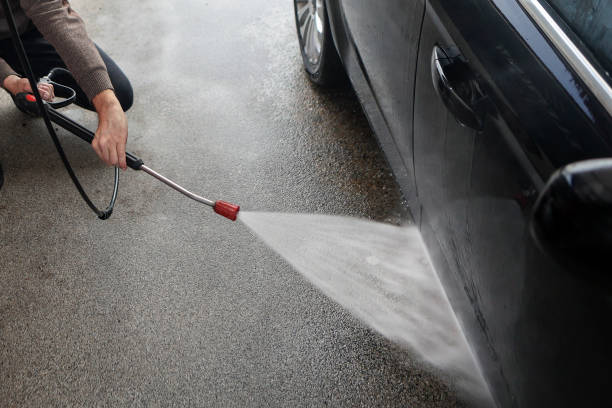 Best House Pressure Washing  in Labasas, CA