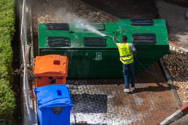 Professional Pressure Washing in Calabasas, CA